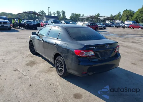 2013 Toyota Corolla L z USA, uszkodzony, nr VIN 5YFBU4EE5DP169998
